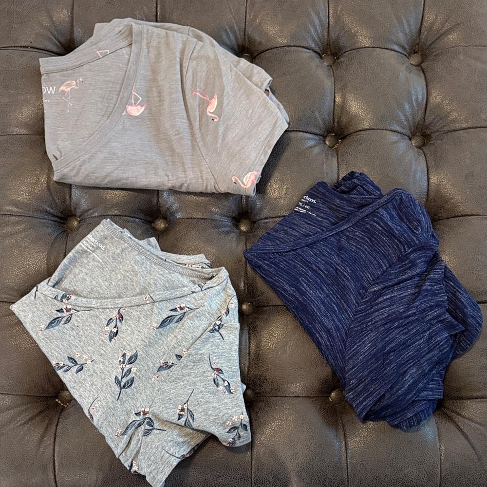 3 MATERNITY short sleeve tops - L